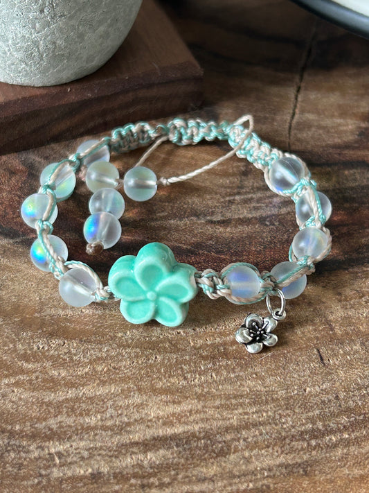 Sea Flower Macrame Bracelet